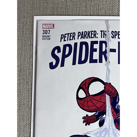 SDCC 2018 Peter Parker The Spectacular Spider-man #307 Skottie Young Variant - Picture 6 of 15